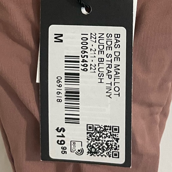 Medium bottom tan swimsuit never worn comes with tag - Picture 4 of 4